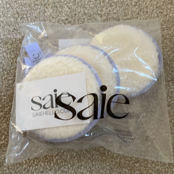 💜HOST PICK 💜Saie Beauty Makeup Rounds 3 Pack - Picture 2 of 3